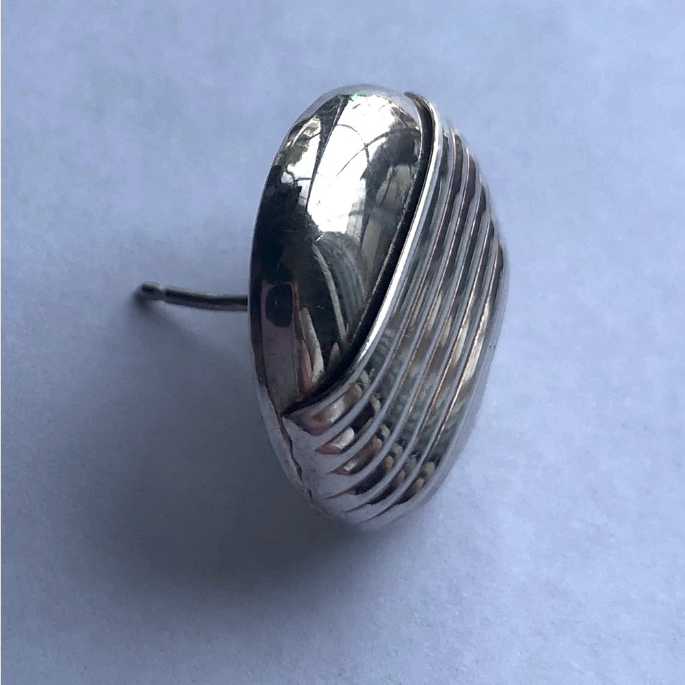 Vintage Sterling Silver Earrings - Picture 5 of 6